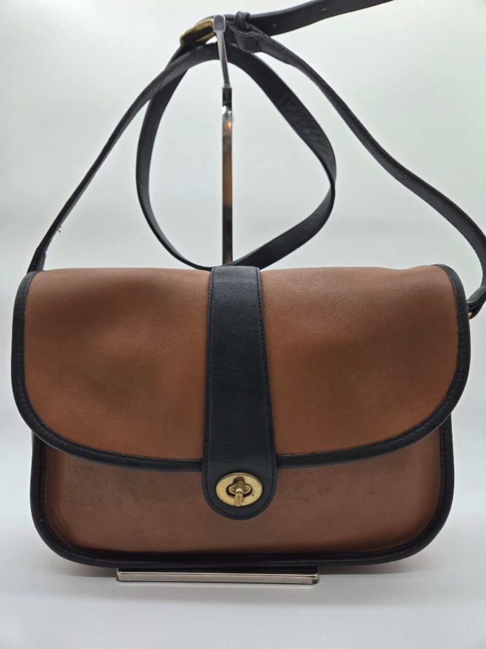Vintage Mitchell USA Brown Black Leather Front Flap Shoulder Bag Restored